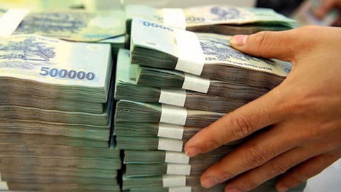 Gần 16% ngân hàng lo ngại lợi nhuận 2024 tăng trưởng âm