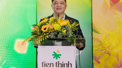 Doanh nghiệp sản xuất nước ép hiếm hoi trên sàn muốn huy động thêm tiền để trả nợ