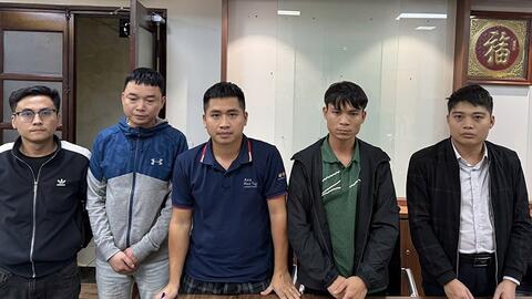 Tạm giữ 5 đối tượng vi phạm đấu giá quyền sử dụng đất