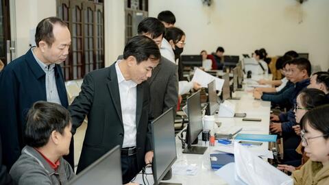 TP Huế lên phương án hỗ trợ 776 cán bộ nghỉ hưu trước tuổi