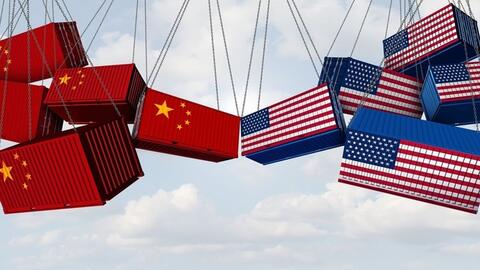 Trump doạ áp thuế 50% nếu Trung Quốc không gỡ thuế quan đáp trả