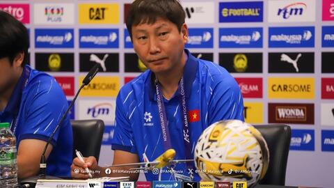 HLV Kim Sang Sik đặt trọn niềm tin vào các học trò