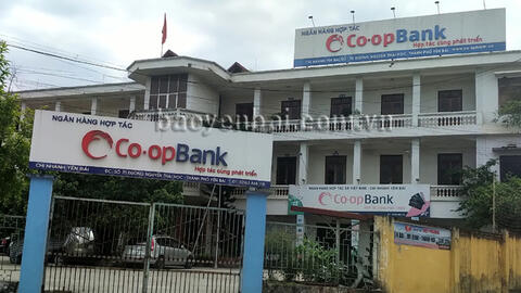 Yên Bái: Bắt nữ cán bộ ngân hàng chiếm đoạt tiền của gần 100 khách hàng