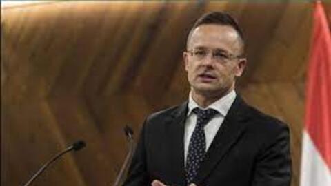 Hungary tiếp tục cảnh báo viễn cảnh châu Âu sụp đổ tuyên bố mua thêm khí đốt Nga