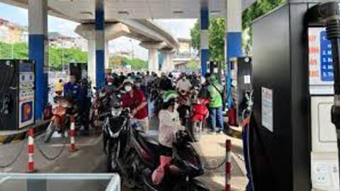 Bảo đảm ổn định thị trường, giá cả, nhất là đối với hàng hóa thiết yếu