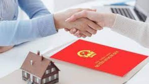 Người mua đất đang được săn đón như những “thượng đế”