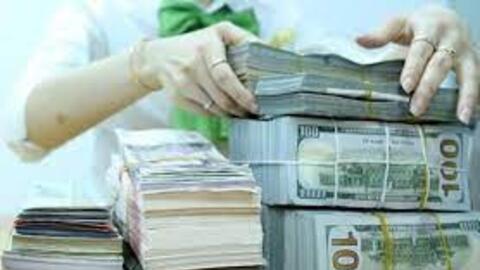 Ngân hàng Nhà nước mạnh tay: Lãi suất qua đêm lao dốc, tỷ giá hạ nhiệt