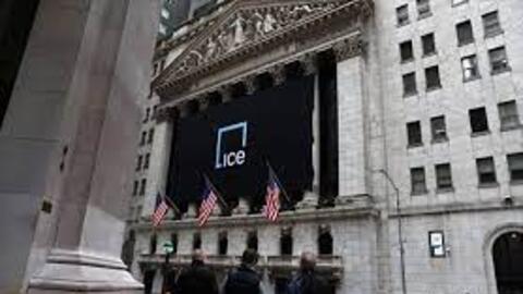 Phố Wall khởi sắc nhờ dữ liệu GDP và cổ phiếu Big Tech, Nasdaq kết thúc chuỗi giảm điểm