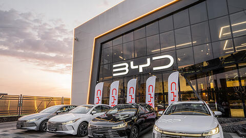 ‘Gã khổng lồ’ xe điện Trung Quốc BYD đe dọa thị phần của Tesla