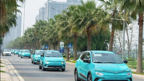 Doanh số bán xe điện kỳ vọng đạt 18.000 chiếc trong năm 2023 nhờ ‘cú hích’ VinFast