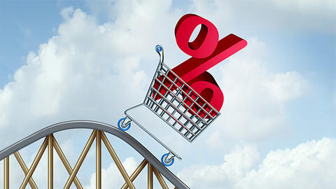 Năm lãi suất trượt dài về đáy