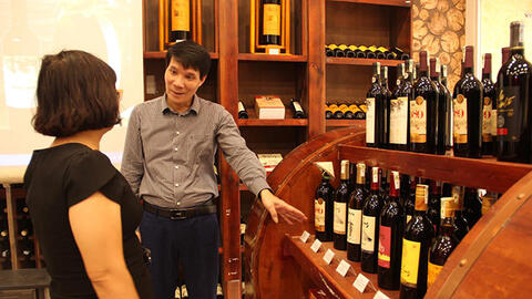 Vang Thăng Long: Biểu tượng 1 thời chìm trong thua lỗ 