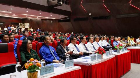 Đà Nẵng: 48 cán bộ Đoàn xuất sắc được trao Giải thưởng 26/3