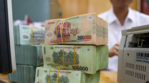 Bỗng dưng bị thông báo nợ, cưỡng chế thuế, rối bời vì cán bộ thuế lắc đầu