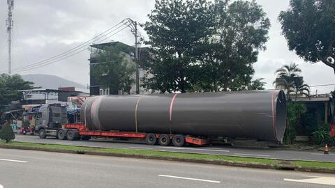 Đà Nẵng: Xử phạt 140 triệu đồng xe đầu kéo chở hàng siêu trường