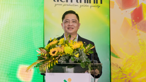 Doanh nghiệp sản xuất nước ép hiếm hoi trên sàn muốn huy động thêm tiền để trả nợ