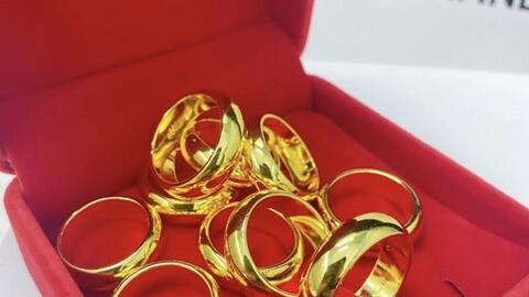 Giá vàng nhẫn tăng mạnh không tưởng