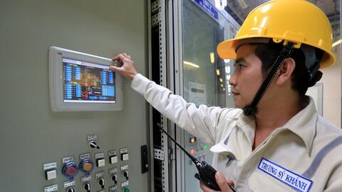 Vận hành toàn diện thị trường bán buôn điện cạnh tranh từ năm 2026