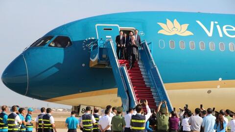 Khánh thành công trình và khai trương chuyến bay đầu tiên tại sân bay quốc tế Long Thành