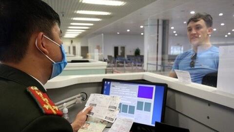 Đề xuất điều chỉnh mức thu lệ phí trong lĩnh vực xuất nhập cảnh