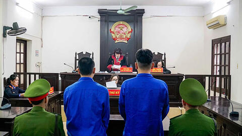 Vụ đánh người ở quán cà phê, "tổng tài" phủ nhận việc giơ tay chỉ đạo