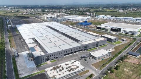 YADEA "bắt tay" Grab, tài xế chuyển đổi xe máy điện được hỗ trợ 4 triệu đồng