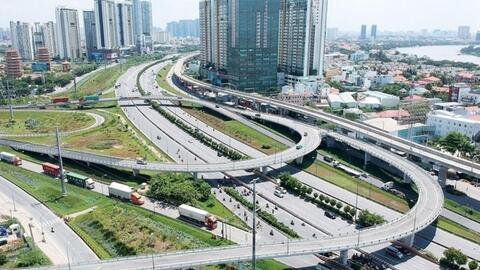 Thủ tướng yêu cầu siết chặt quản lý đầu tư công, gắn với hiệu quả kinh tế - xã hội