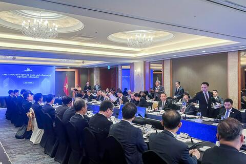 CMC đề xuất 5 sáng kiến chiến lược tại tọa đàm hợp tác khoa học công nghệ Việt Nam - Hàn Quốc