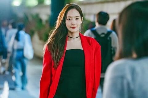 Phim mới của Park Min Young gây tranh luận