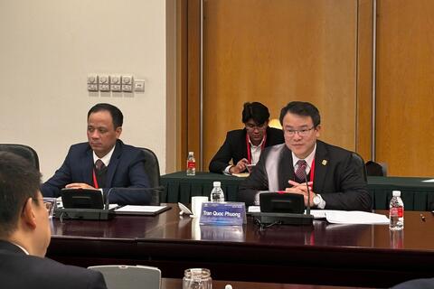 Việt Nam – Trung Quốc chia sẻ định hướng hợp tác tài chính trong khuôn khổ APEC