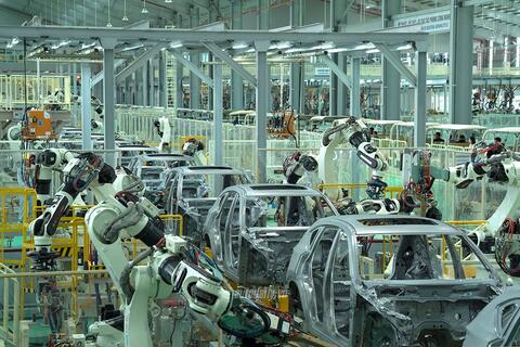 Chỉ số PMI ngành sản xuất Việt Nam tiếp tục được cải thiện, đạt 54,3 điểm