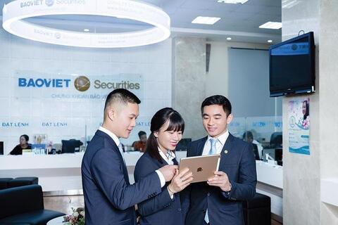 Chứng khoán tháng 3/2026: Chiến lược đầu tư trong giai đoạn phân hóa