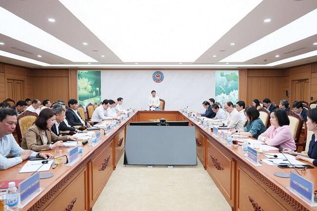 Bộ Tài chính phân cấp mạnh thẩm quyền quản lý trong nhiều lĩnh vực