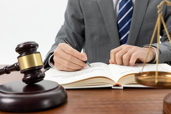 Thủ tướng Chính phủ chỉ đạo tổng rà soát hệ thống văn bản quy phạm pháp luật