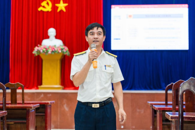 Ngành Thuế đưa chuyển đổi số đến từng khu dân cư