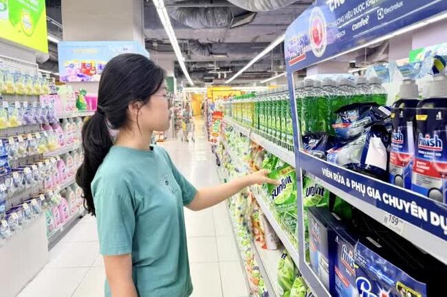 Nhiều yếu tố hỗ trợ kiểm soát lạm phát 4 tháng cuối năm