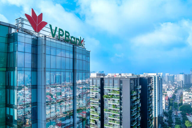 5 năm phát triển mạnh mẽ của VPBank: Mở rộng về cả quy mô và chiều sâu