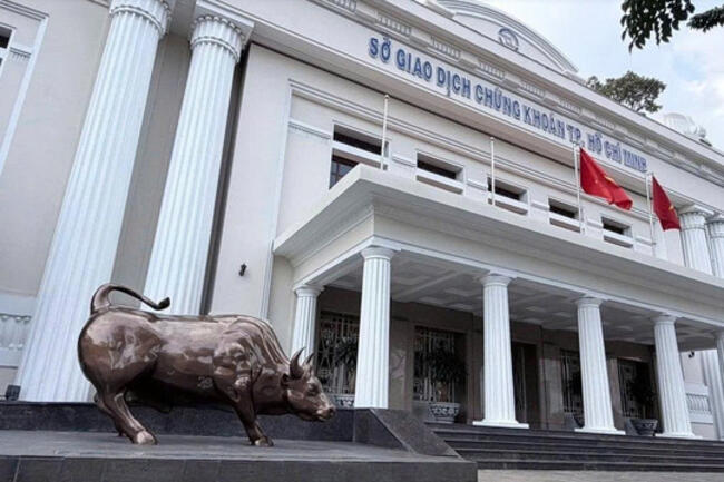 Chứng khoán cuối năm 2026: Cơ hội tái định giá