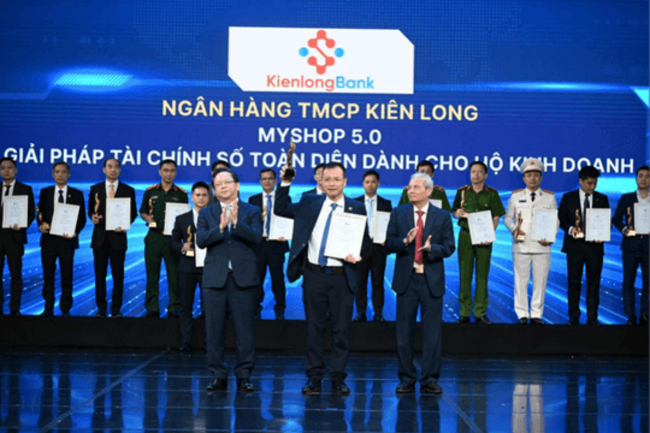 Hỗ trợ tối đa cho Hộ kinh doanh, KienlongBank và MyShop 5.0 thắng lớn tại Giải thưởng Chuyển đổi số 2026