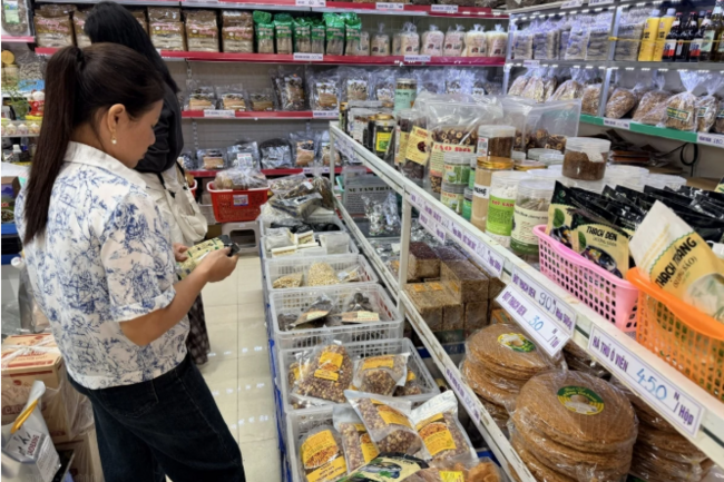 Ngăn tăng giá bất hợp lý khi điều chỉnh lương cơ sở