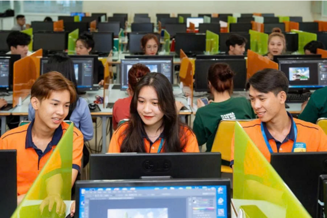 Xây dựng cơ chế tài chính đặc thù để thu hút, trọng dụng nhân tài