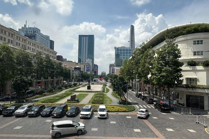 Trái phiếu doanh nghiệp bùng nổ tháng 3/2026, bất động sản “dẫn sóng”