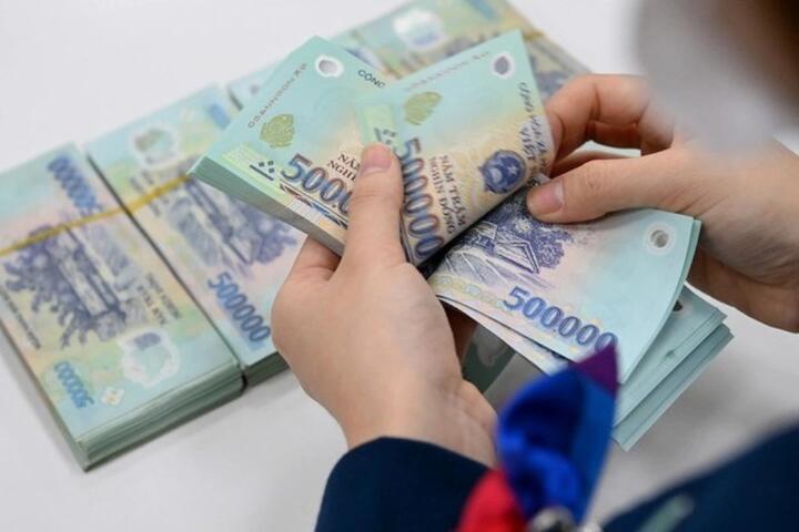 Ủng hộ tăng lương tối thiểu vùng mức tối thiểu 7,1%