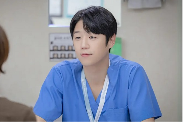 Jung Joon Won vướng tranh cãi dù “Sát thủ nội trợ” đạt rating ấn tượng