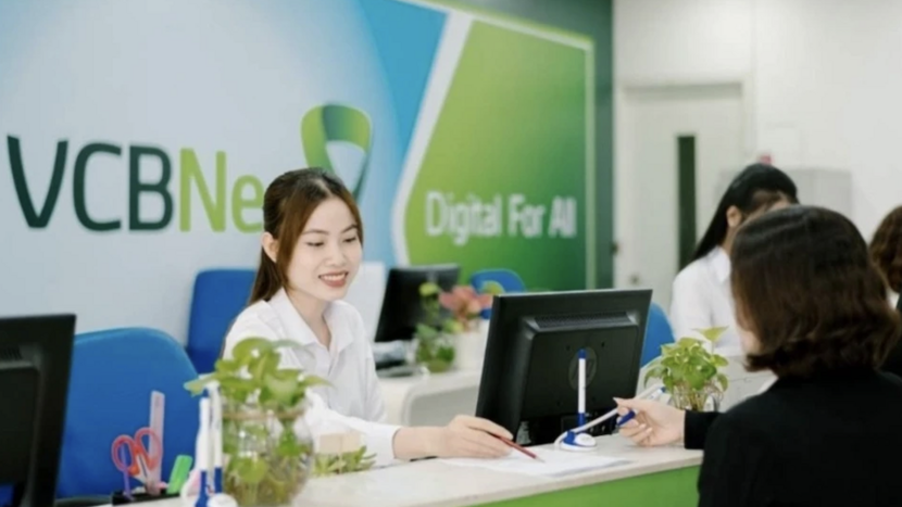 Ngân hàng đóng cửa hàng loạt phòng giao dịch: Bước lùi hay cuộc thay máu chiến lược thời đại số?