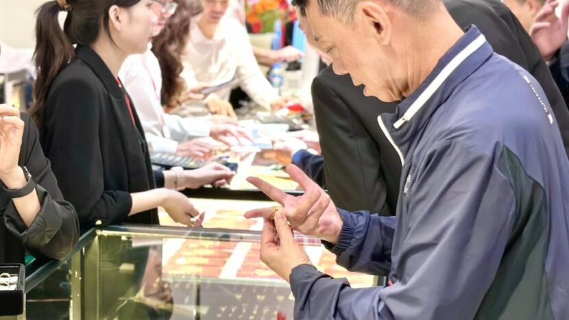 Sau Tết, vàng – bạc vào nhịp mới trước thềm vía Thần Tài 2026