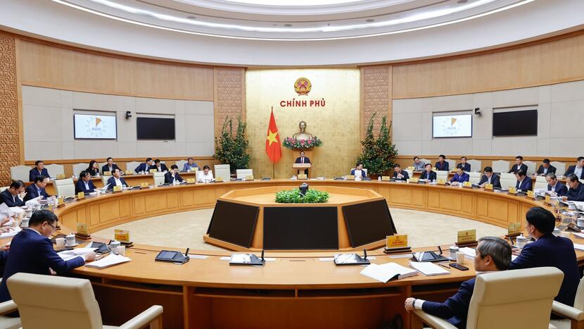 Thủ tướng Phạm Minh Chính chủ trì phiên họp Chính phủ chuyên đề pháp luật tháng 2/2026