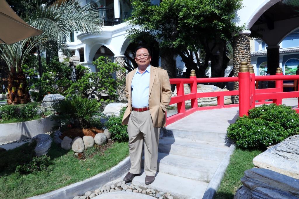 Doanh nhân Lê Xuân Phương: Làm ăn phải tính toán nhưng làm người phải chân thật… Doanh nhân Lê Xuân Phương: Làm ăn phải tính toán nhưng làm người phải chân thật…