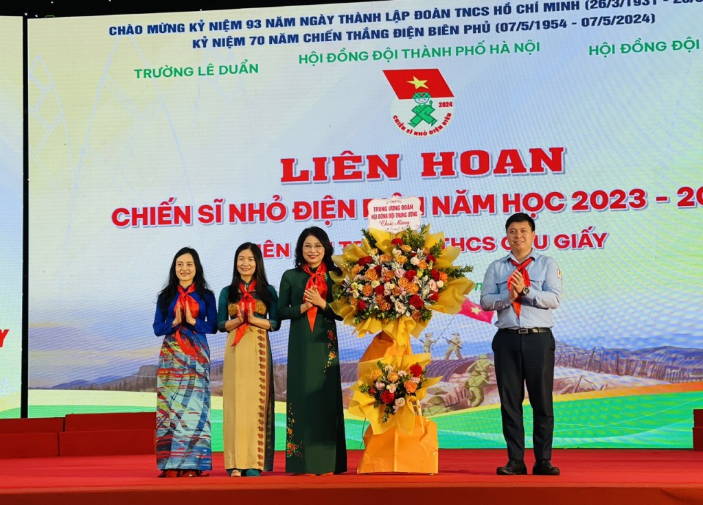 Thành phố Hà Nội tổ chức Liên hoan