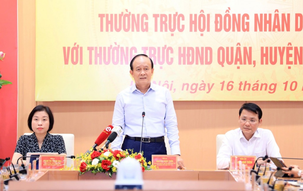 Chủ tịch HĐND thành phố Nguyễn Ngọc Tuấn phát biểu kết luận hội nghị. Ảnh: Lê Hải